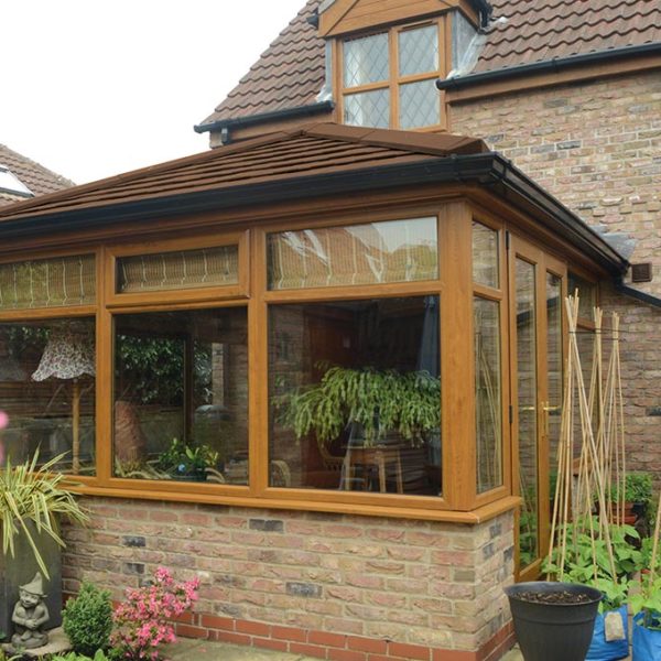 Brown Solid Tile Roof